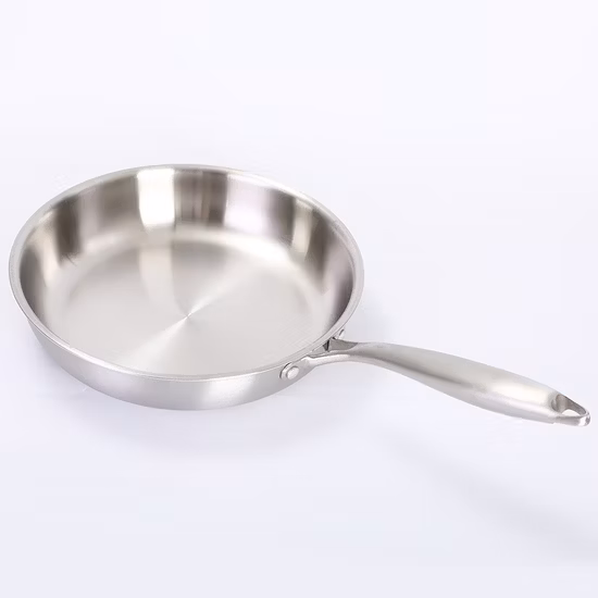 ステンレス鋼の鍋 ステンレス鋼のキャセロールポット 調理鍋 蓋付き 調理器具 トライ